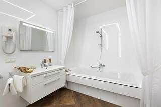 Гостиница Гранд Отель ОКА Премиум Нижний Новгород Сьют Авангард-9