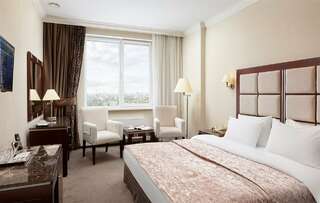 Гостиница Гранд Отель ОКА Премиум Нижний Новгород Классический с 1 кроватью (первой категории)-1