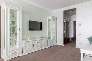 Гостиница Гранд Отель ОКА Премиум Нижний Новгород Версаль-8