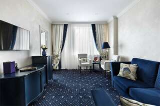 Гостиница Гранд Отель ОКА Премиум Нижний Новгород Клаб Сьют-8